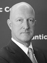 Ian Brzezinski