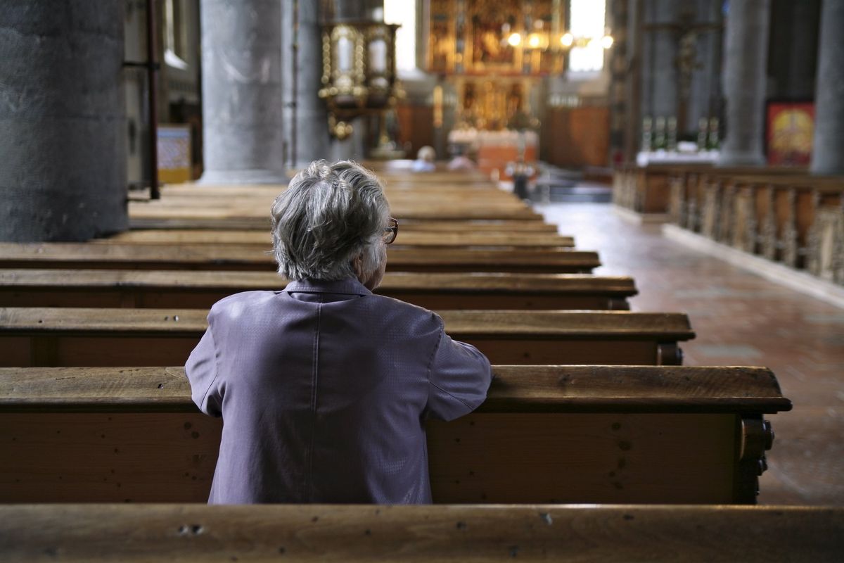 Discriminare va bene se si umiliano i cristiani Discriminare va bene se si umiliano i cristiani