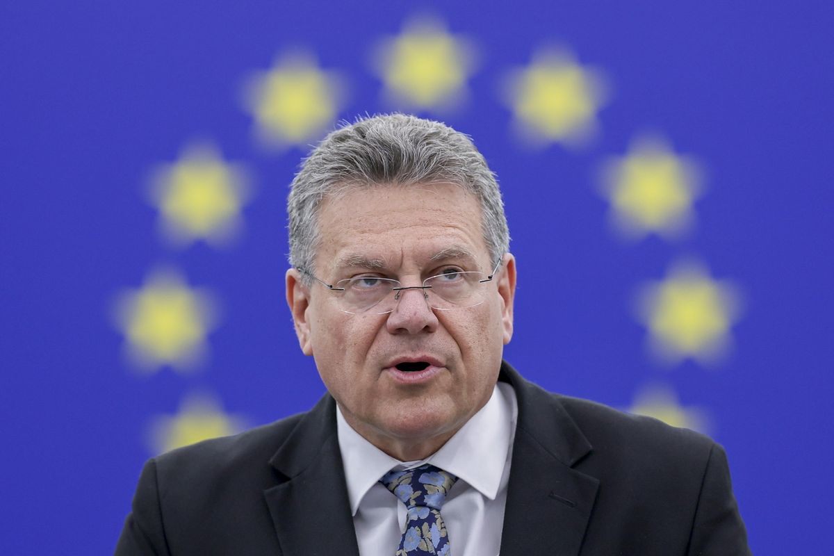 L’Ue si sveglia e sente Trump: l’ipotesi zero tariffe torna sul tavolo dei negoziati