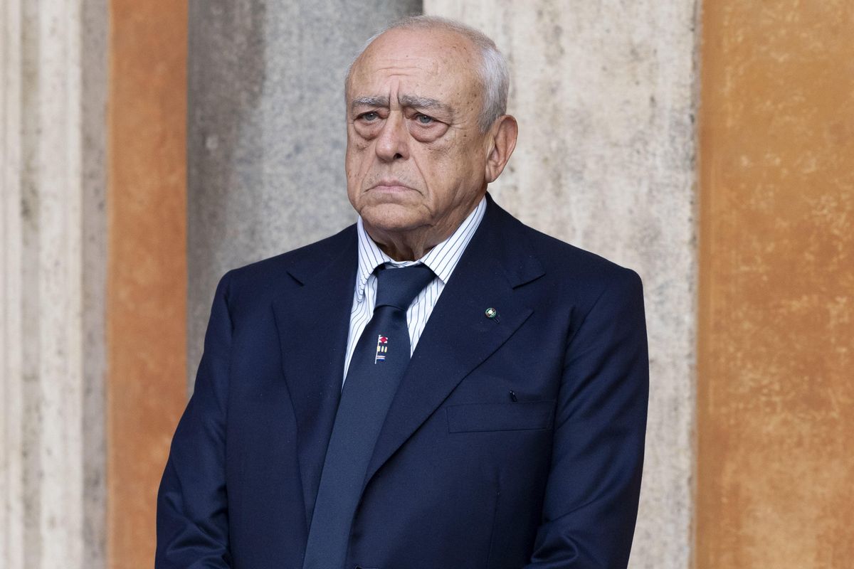 Si surriscalda lo scontro fra governo e Consob. Caltagirone spara su Donnet