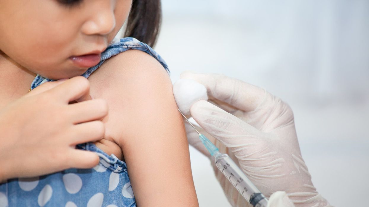 Stop al vaccino Covid per i bambini in Usa. Isteria delle virostar Stop al vaccino Covid per i bambini in Usa. Isteria delle virostar