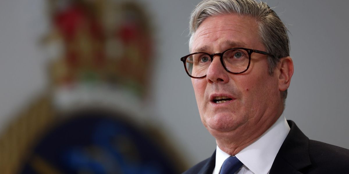 tagli al welfare addio all austerità la sinistra ue e uk prima le armi