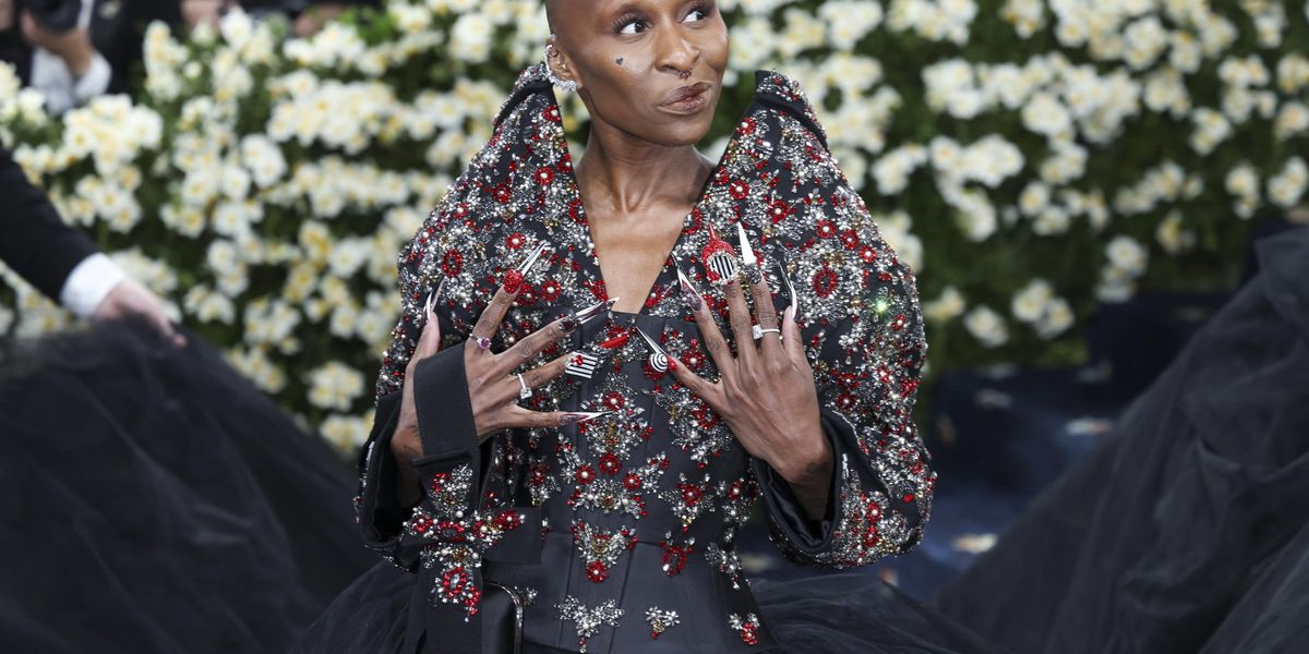Il teatro di Hollywood ridipinge Gesù Cristo: diventa una donna di colore e bisessuale Il teatro di Hollywood ridipinge Gesù Cristo: diventa una donna di colore e bisessuale
