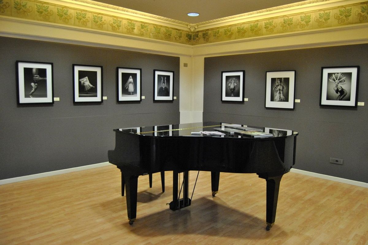 Erwin Olaf, in memoriam. In mostra a Brescia