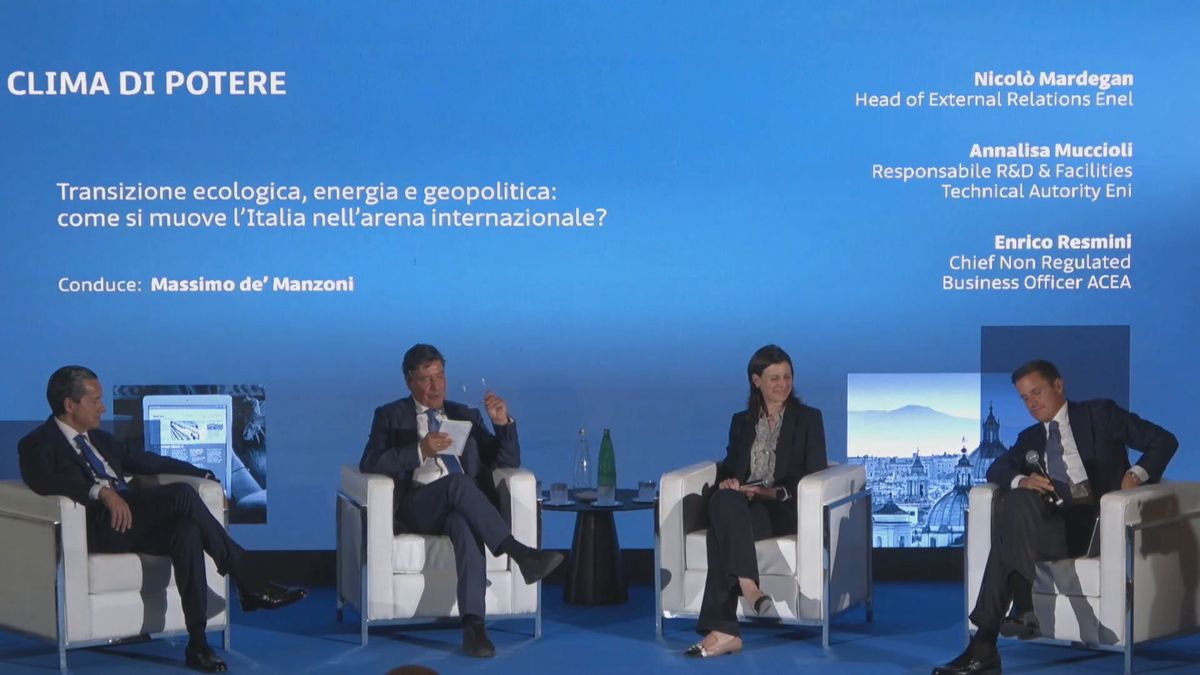 Transizione ecologica, energia e geopolitica: come si muove l'Italia?