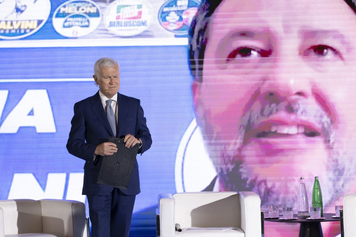 Salvini: «Ponte al via entro l’estate. Pure nella Cgil stanchi di Landini»