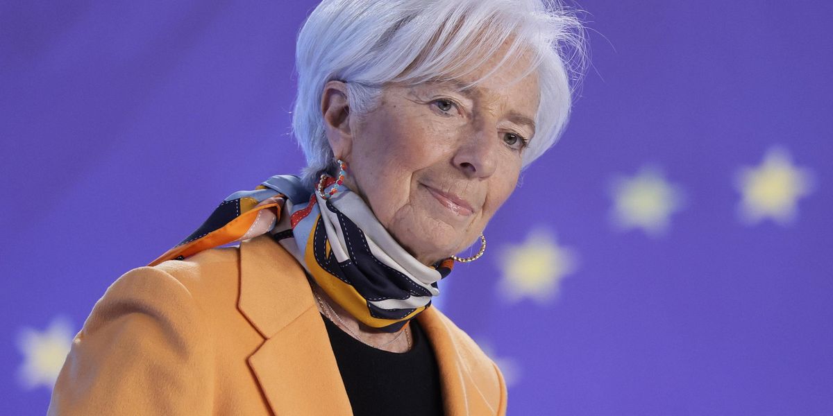 la banchiera con i foulard di hermès che fa franare i mercati quando parla