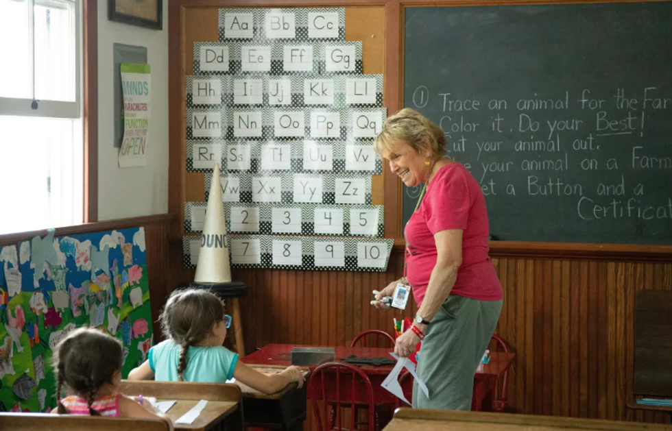 Retired elementary school teacher reveals biggest parenting mistake she saw over her long career