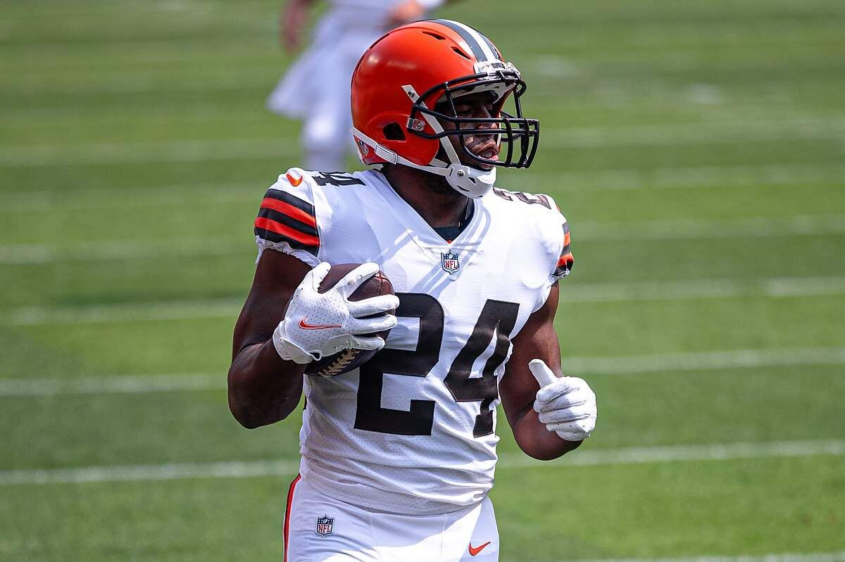 What Nick Chubb’s arrival really means for the Texans