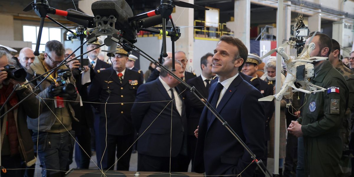la riconversione bellica di parigi renault produrr224 droni per l8217ucraina