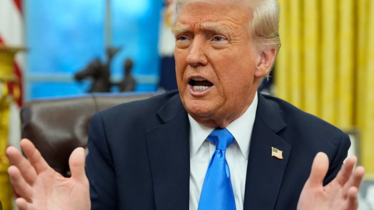 Rambling Incoherently On War, Trump Threatens Protesters With 'Very Big Force'