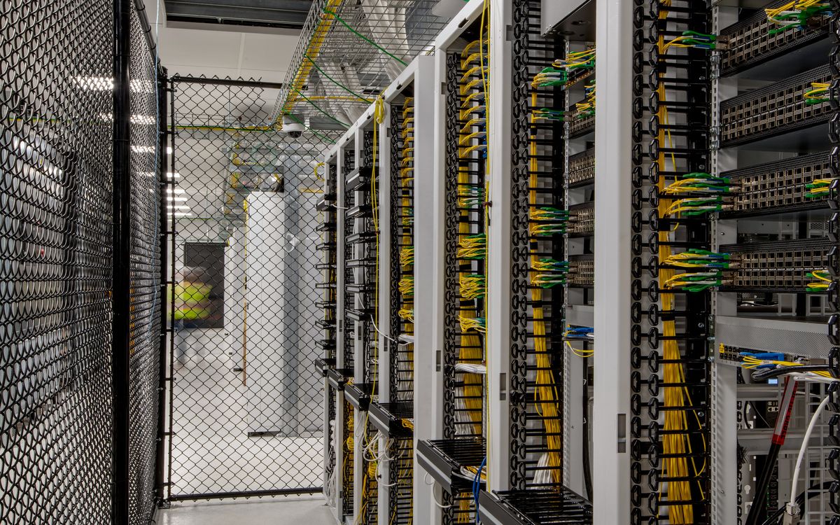 Big Tech Tests Data Center Flexibility