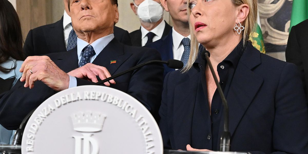 Lanciò Giorgia, criticò Zelensky. Quanto vedeva lungo il Cavaliere Lanciò Giorgia, criticò Zelensky. Quanto vedeva lungo il Cavaliere