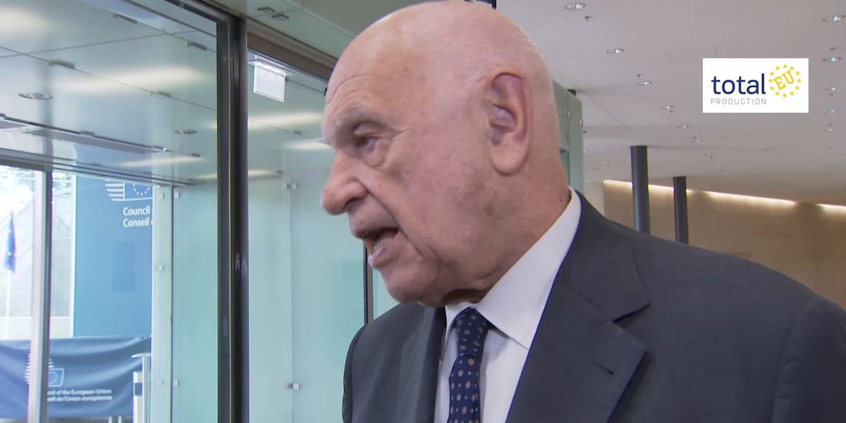 Nordio: «Sequestrare il cellulare per le indagini è perversione. Occorre fare attenzione»