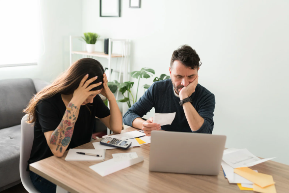 paycheck to paycheck, financial advice, financial help, budgeting, money