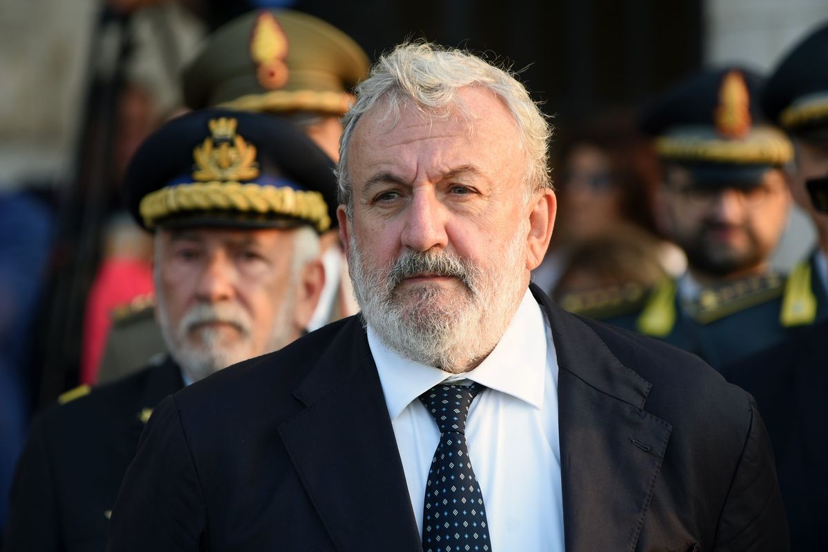 Da Emiliano quasi 1 milione per spingere le donne a congelare i loro ovuli