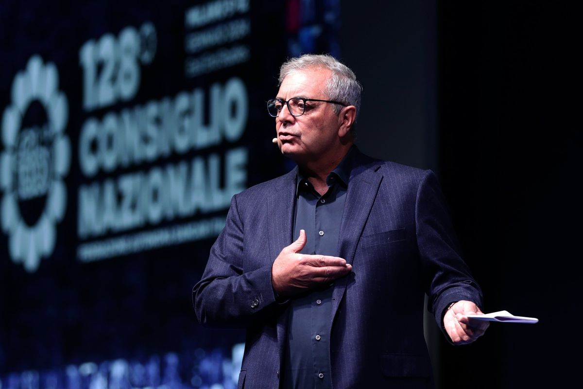 Gli italiani riprendono a investire. Non solo bond, è boom in Borsa