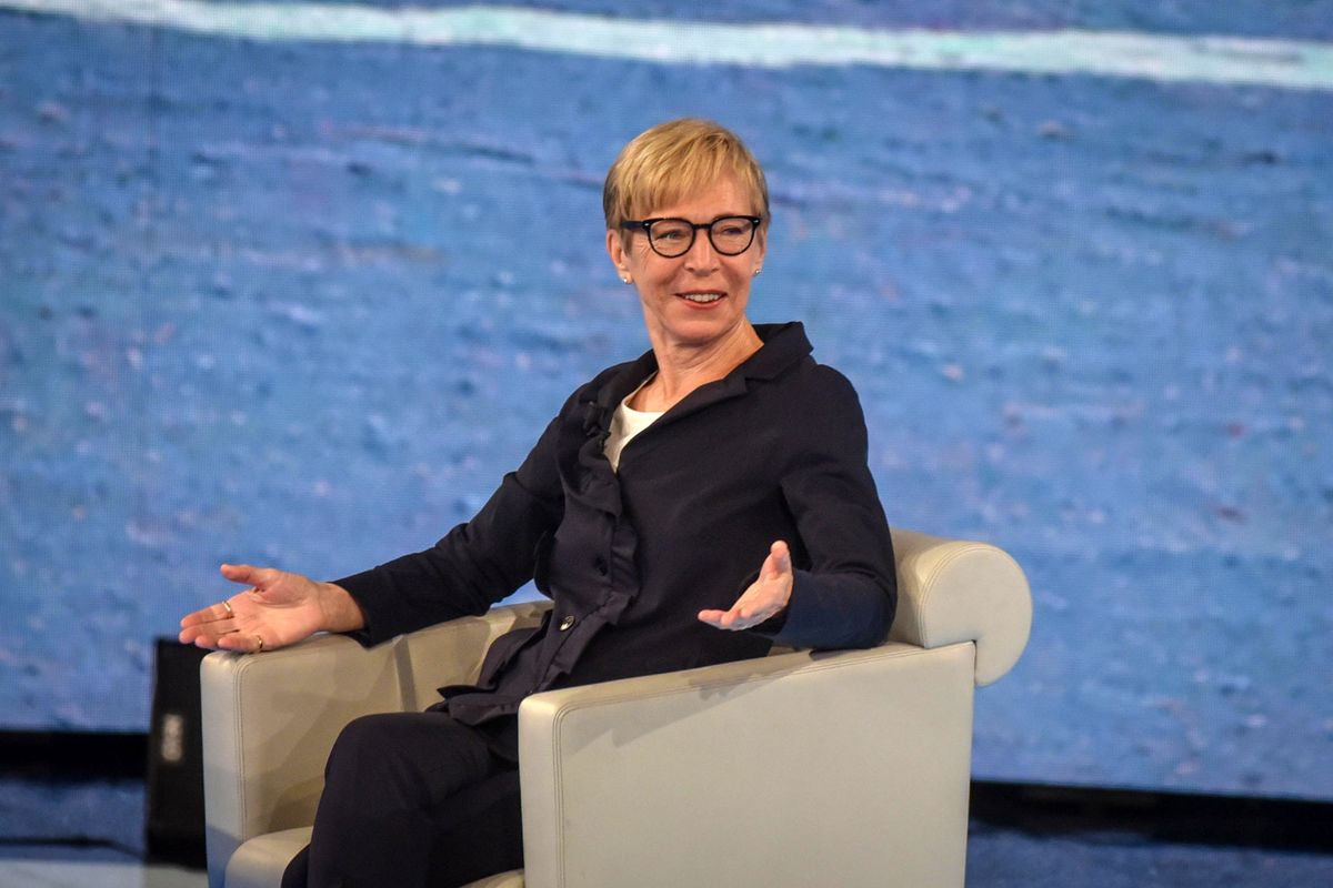 Il metodo «Corriere». Spingere le elettriche con i consulenti verdi e numeri di parte