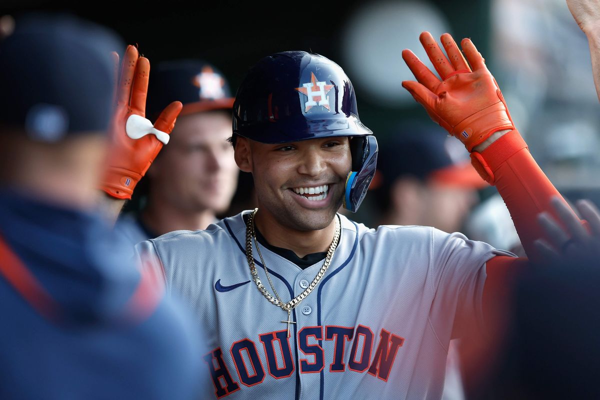 Cam Smith takes center stage in Astros' blowout win