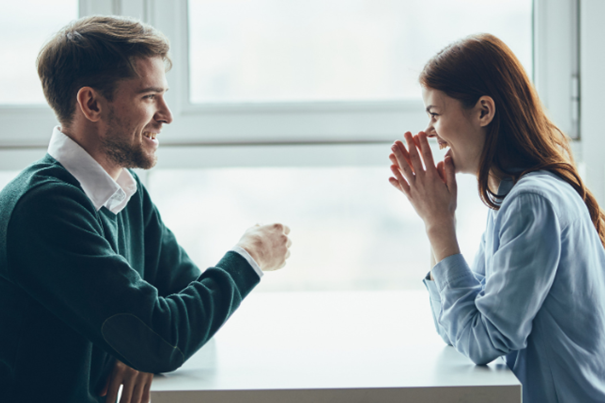 small talk, conversation, date, conversation tips, communication skills