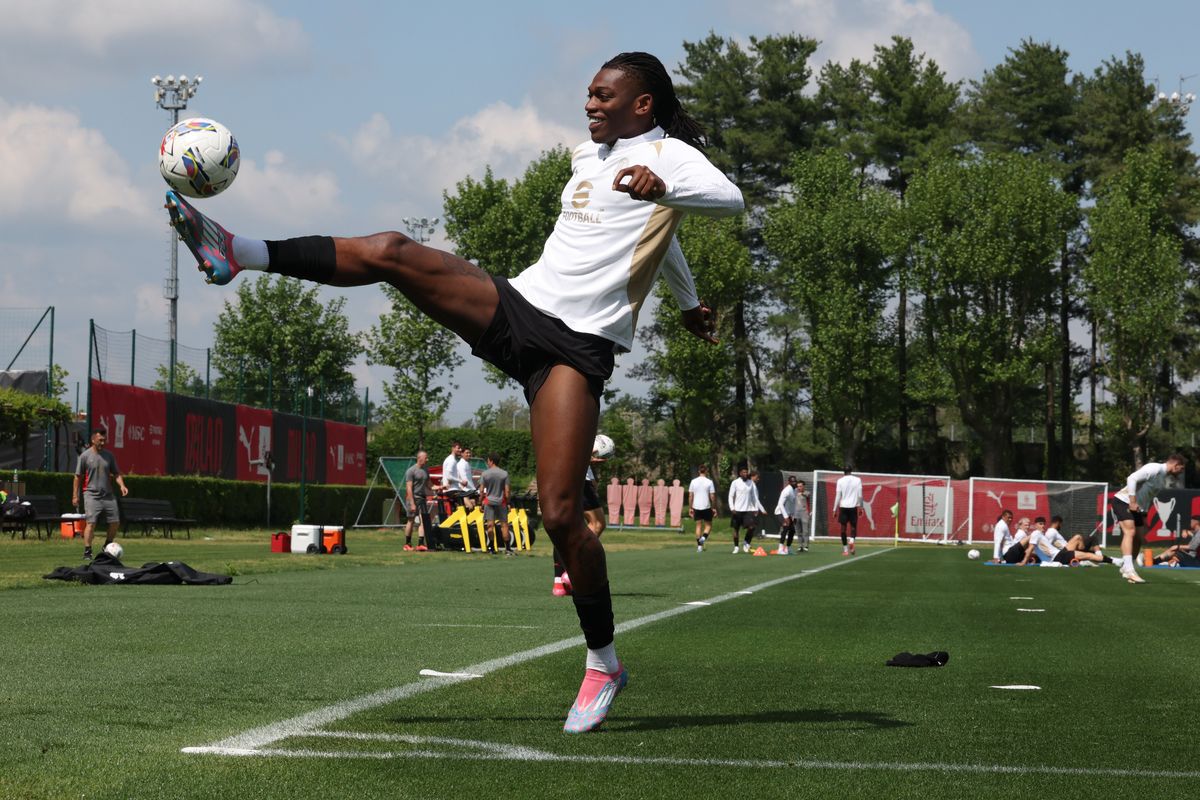 Se il Milan cede Leao deve 15 milioni al Lille. Le carte esclusive