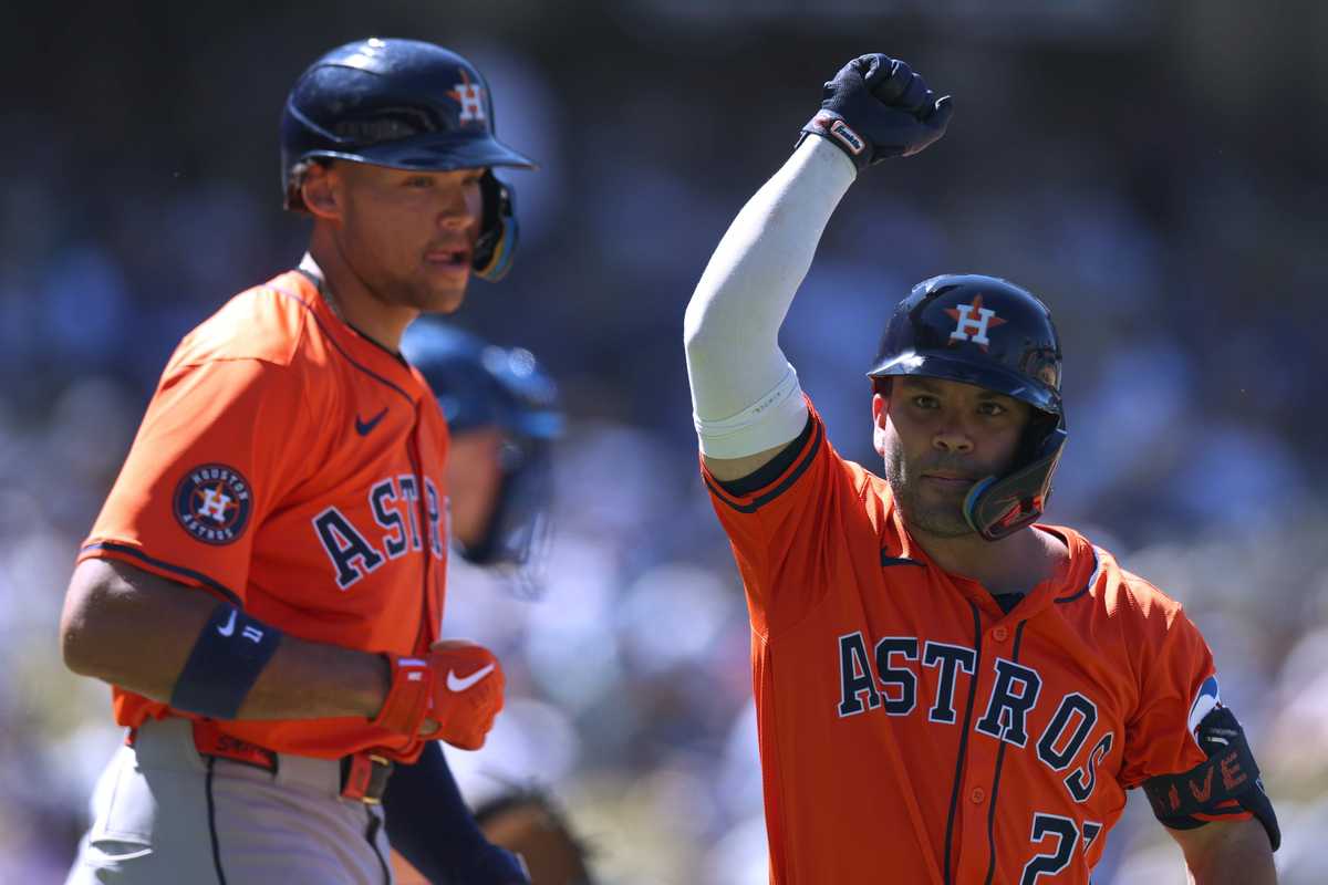 Astros' power and pitching prove too much in L.A.