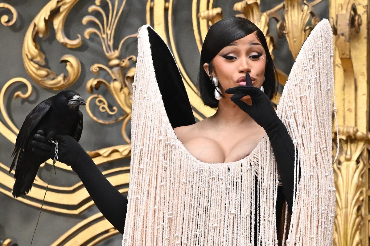 Cardi B Hung Out With a Crow at Haute Couture Week