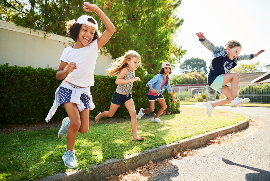 kids, playing, playing outside, fresh air, no screens