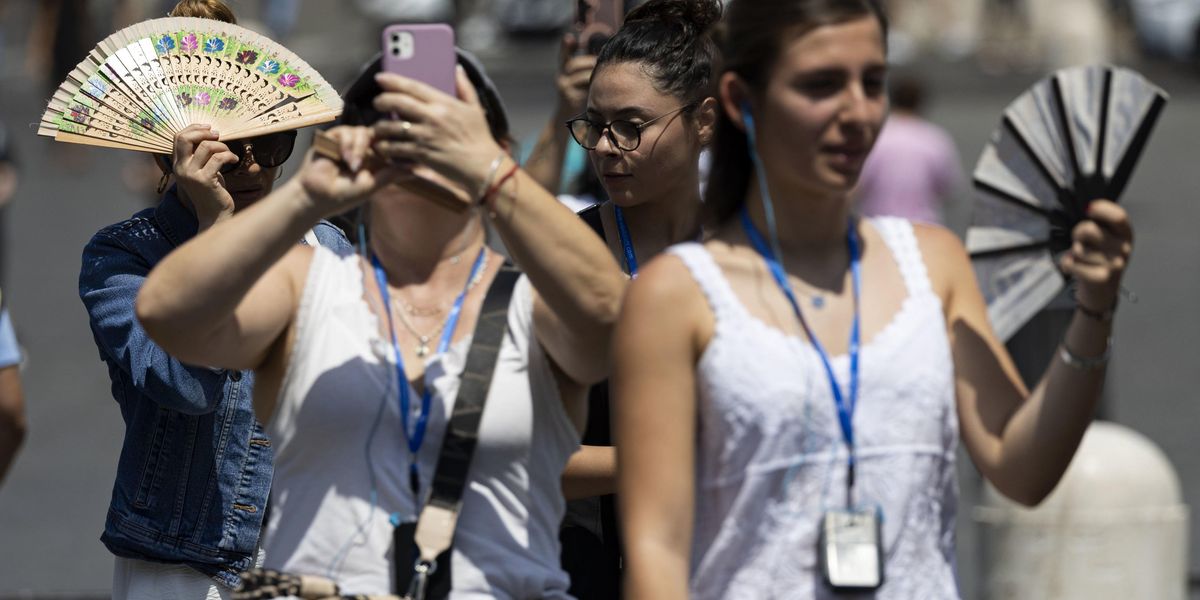 La transizione verde fa i conti rossi: il fotovoltaico costa 9 volte il nucleare La transizione verde fa i conti rossi: il fotovoltaico costa 9 volte il nucleare
