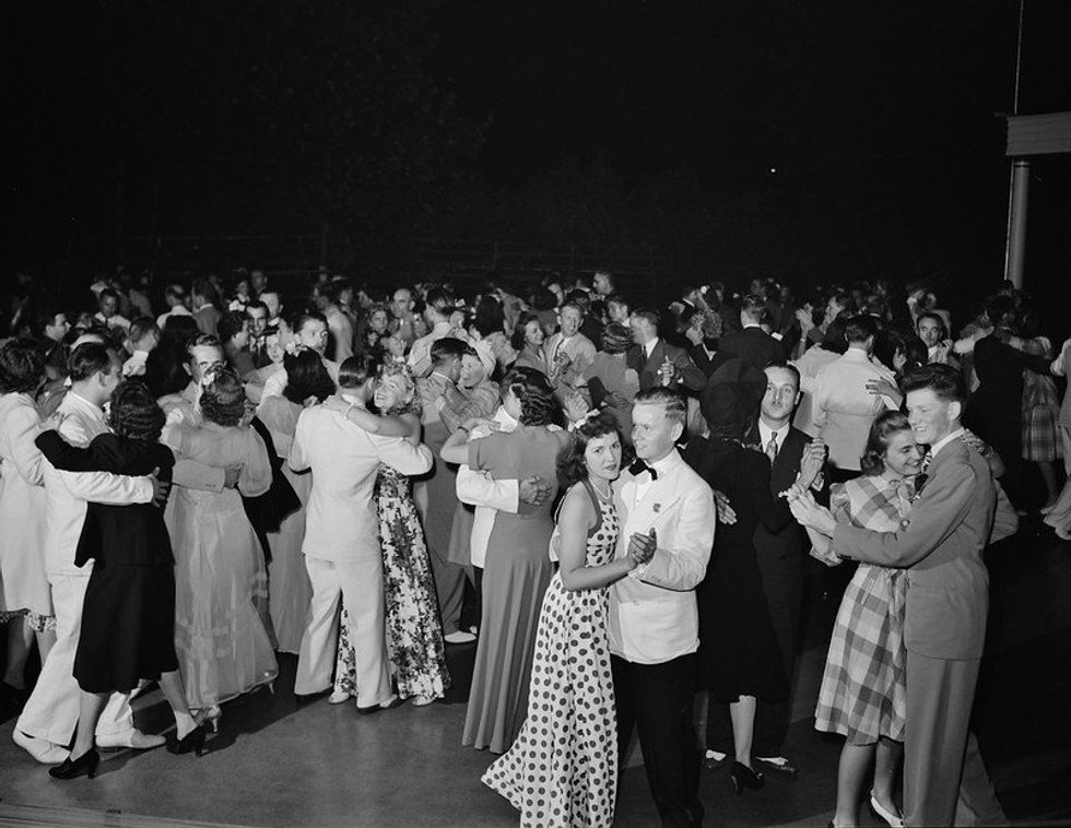 manners, etiquette, small talk, psychology, conversation, greatest generation, boomers, millennials, social anxiety