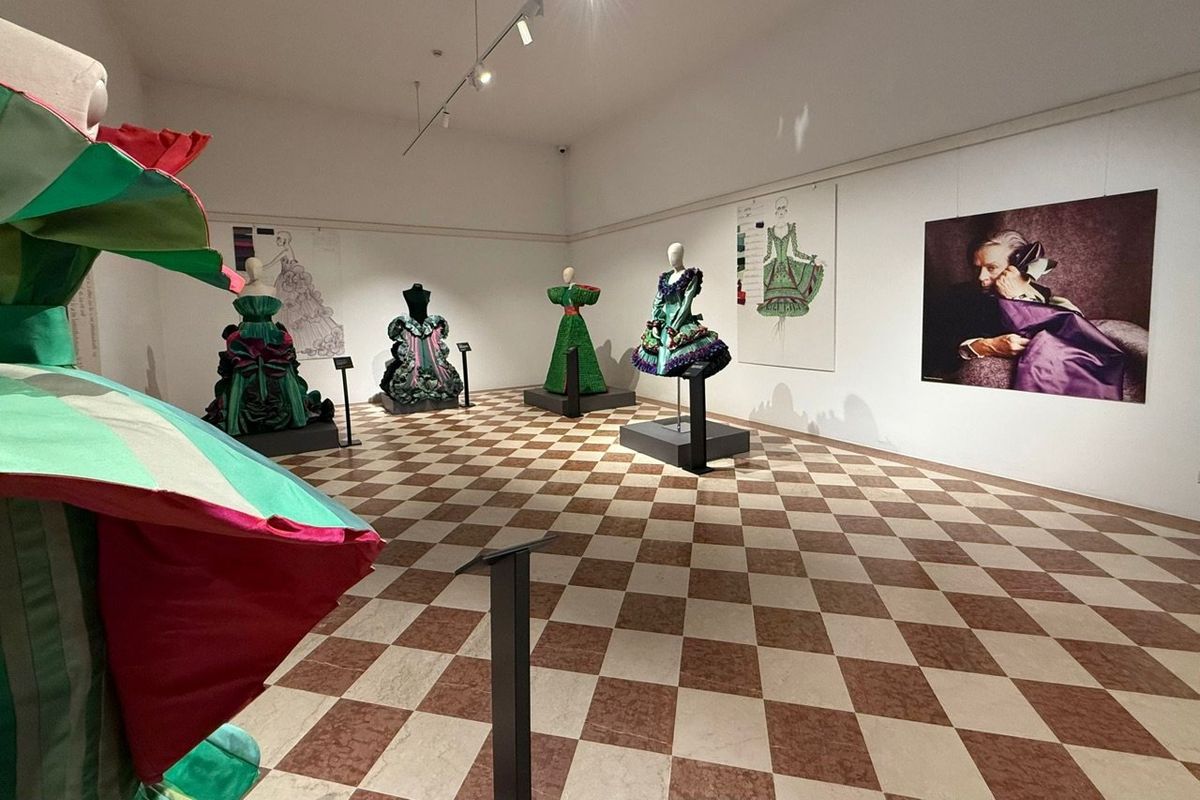 Roberto Capucci in mostra a Villa Pisani di Str\u00e0