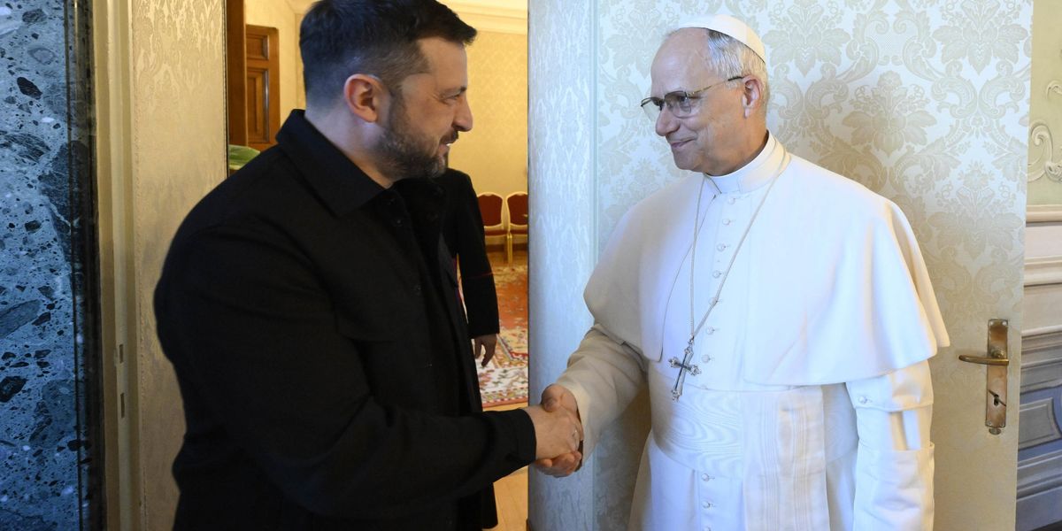zelensky dal papa e da mattarella e ursula fa un assist alla meloni