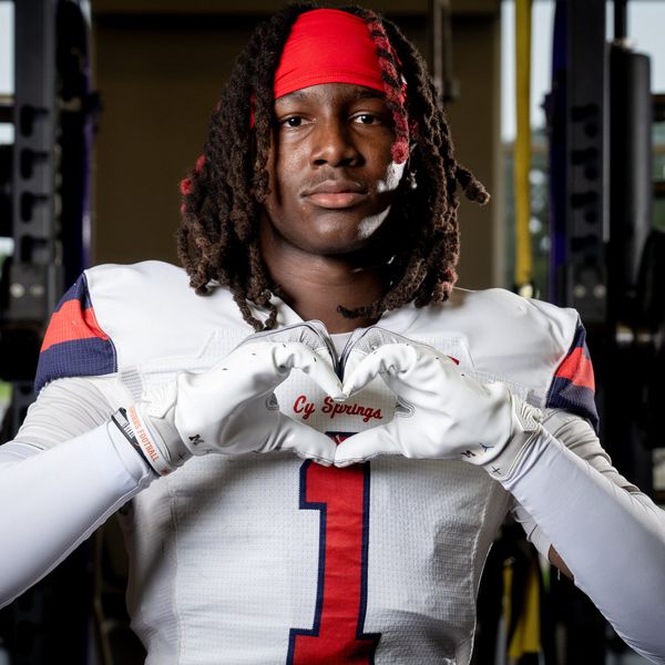 BREAKING: 2026 Cy Springs four-star ATH Paris Melvin Jr. commit to Houston