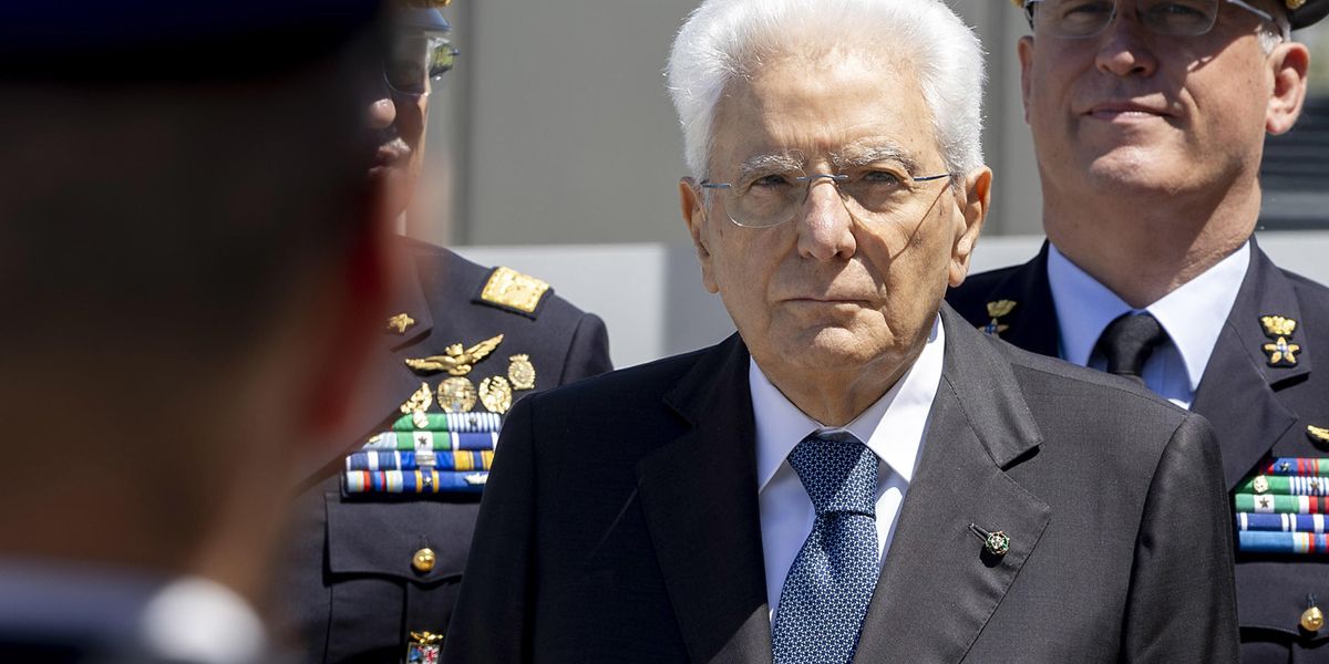 L’Ue prova a tramare col Colle per esautorare il parlamento