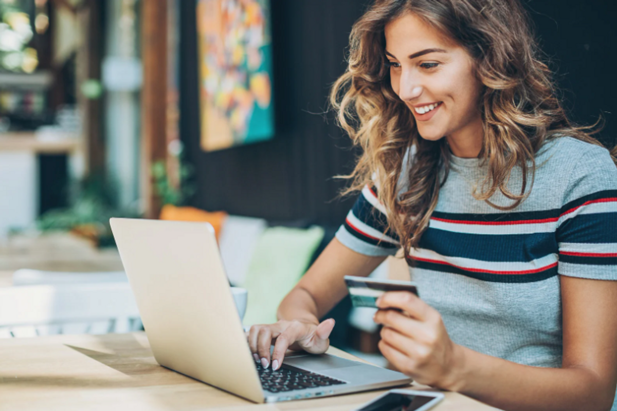 shopping, shop, shop on budget, under $300, budget shopping