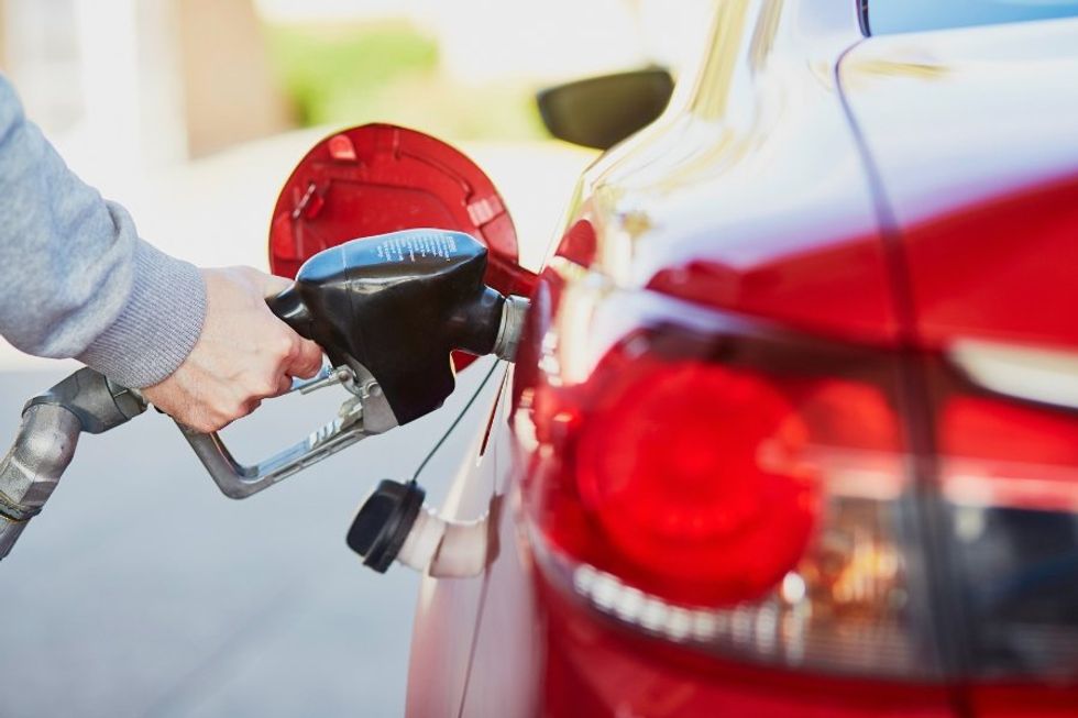 gas prices, saving money on gas, frugal living, money, budget