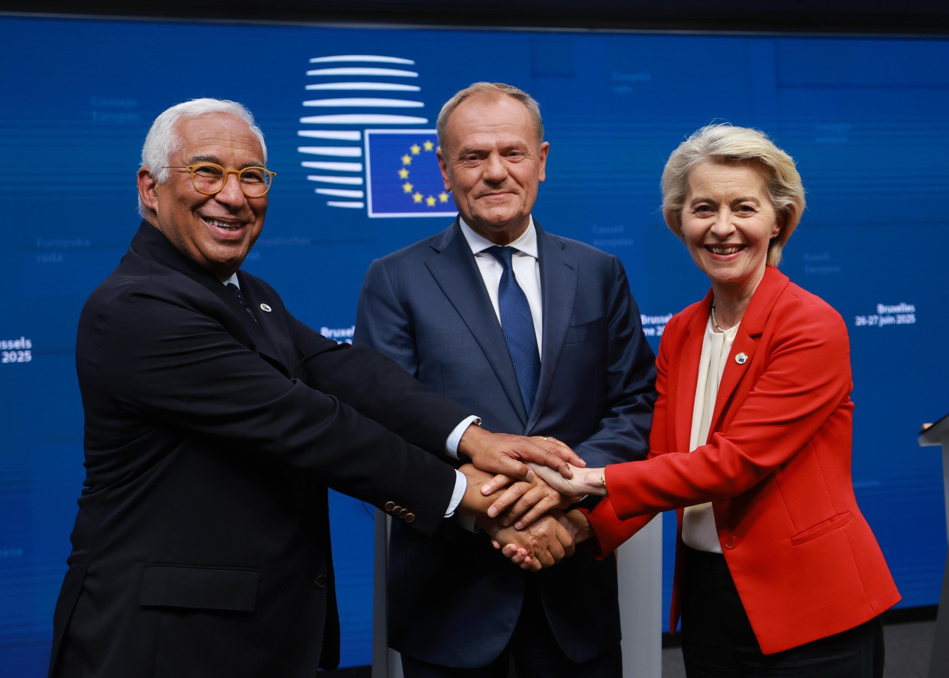 Il Consiglio dei 27 vuole arsenali pieni. Entro ottobre la road map per farlo