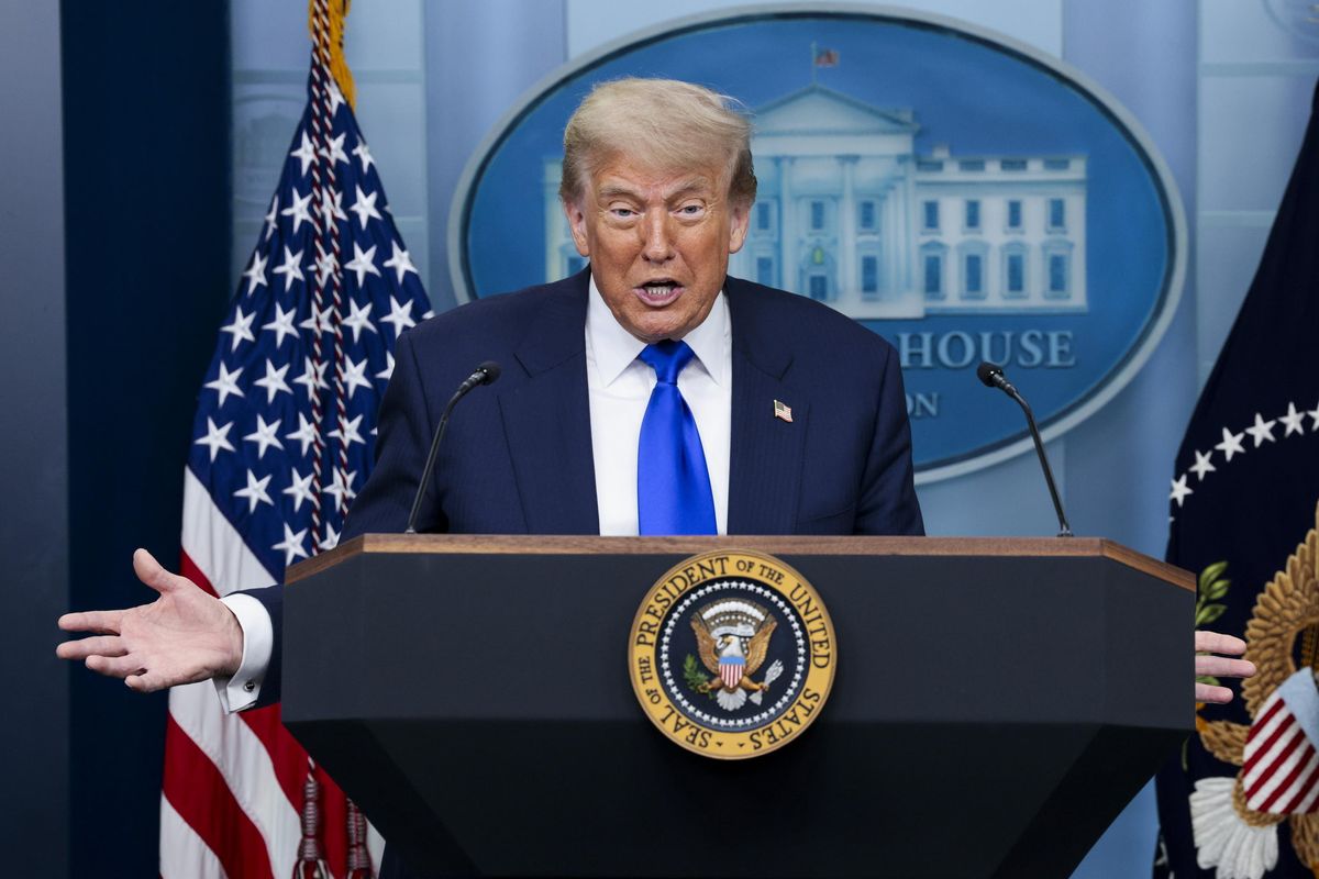 Donald bazooka e carota: 30 miliardi all’Iran