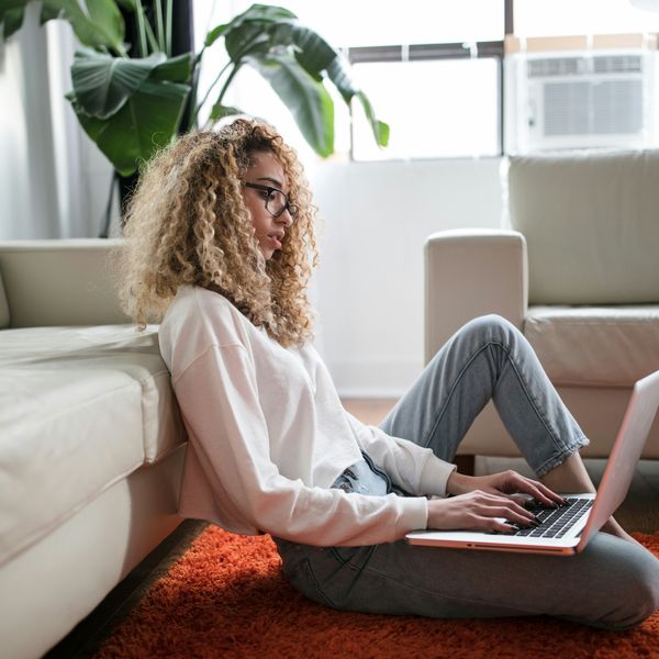 A Guide To Money Mantras, Based On Your Zodiac Sign