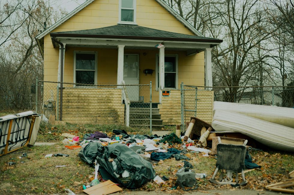 moms, motherhood, parenting, household, family, chores, mental load, division of labor, household inequity, sexism