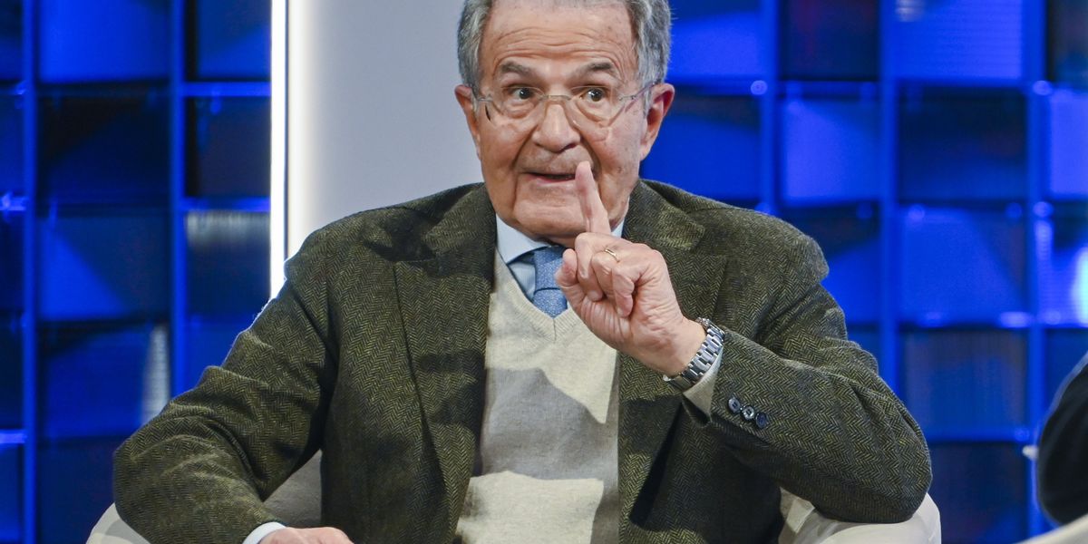 Prodi afflitto per l’Ue. Conciata così da lui