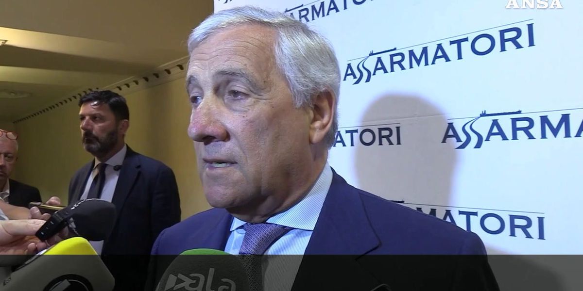 Tajani: «Tutto ciò che si spende in sicurezza si trasforma in utili» Tajani: «Tutto ciò che si spende in sicurezza si trasforma in utili»