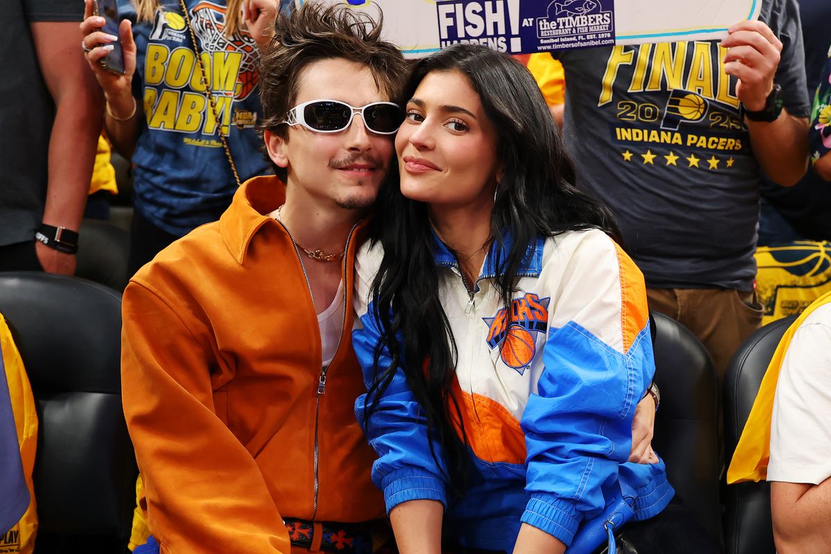 Kylie Jenner and Timothée Chalamet Are Instagram Official