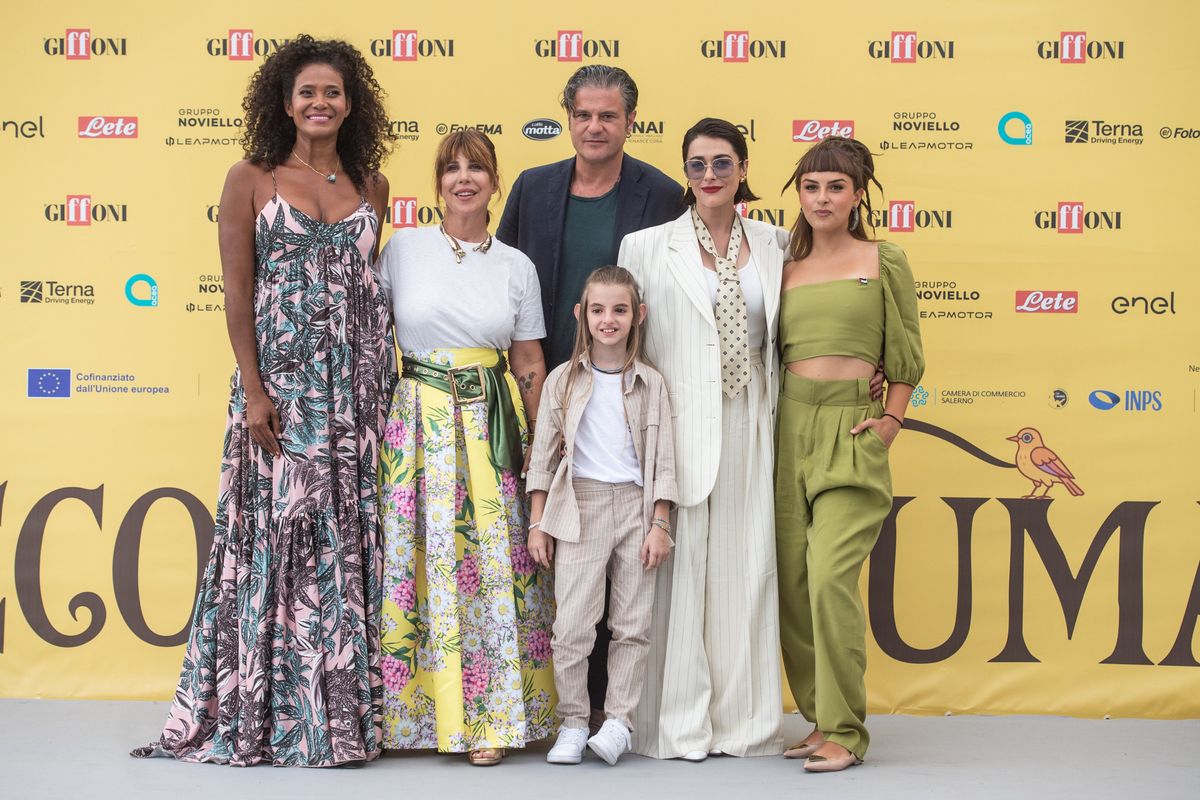 Apre col botto il Giffoni film festival: il bambino che ama vestirsi da donna