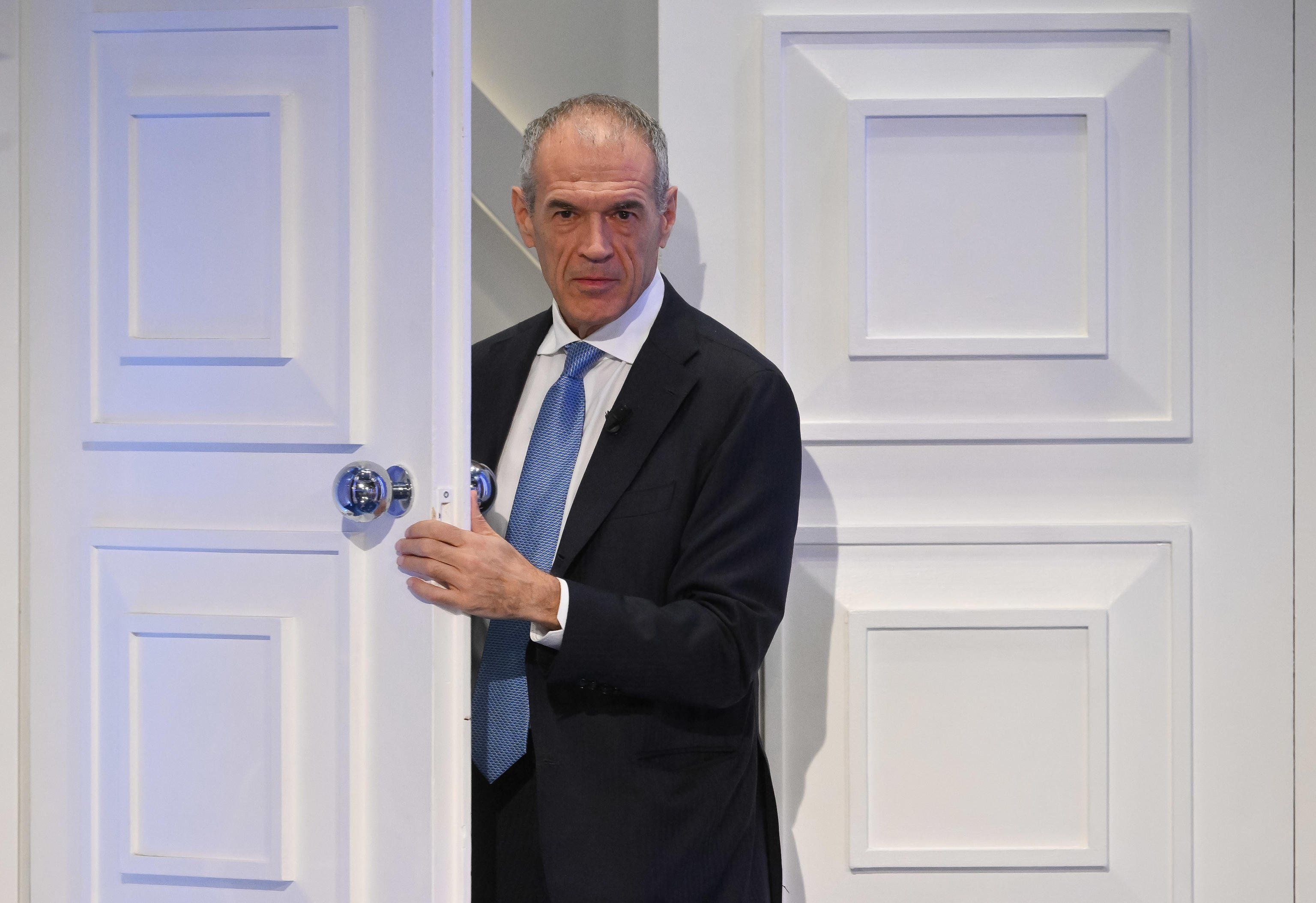 Carlo Cottarelli: «Se non c’è l’accordo sui dazi non va alzata la spesa militare»