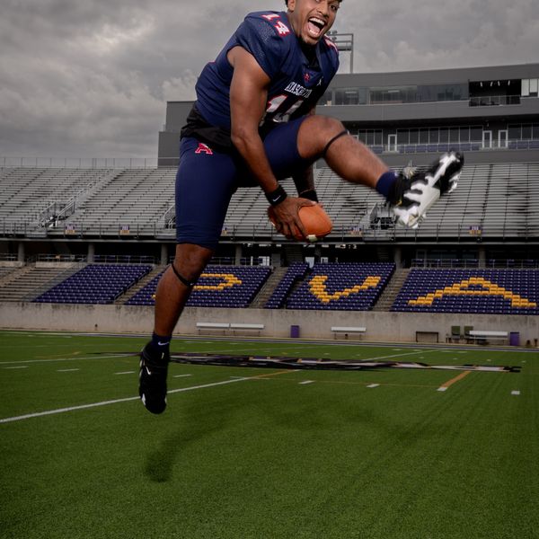 GOLDEN CHILD: Mack Could Be the Spark That Ignites Atascocita’s 2025 Breakthrough