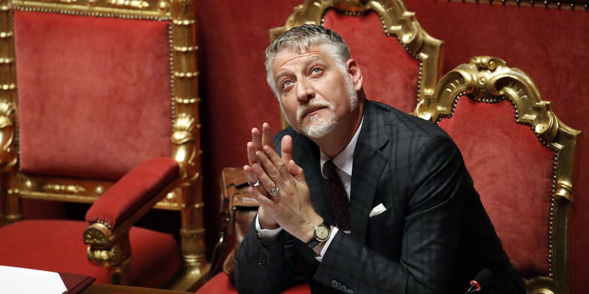 Censurano persino la censura di Giuli Censurano persino la censura di Giuli