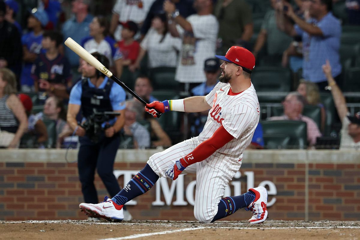 Late fireworks flip the script in thrilling All-Star showdown