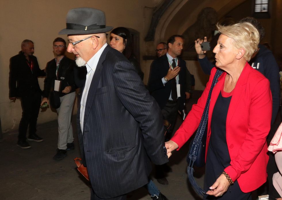 Per le false fatture dei genitori di Renzi condannato l’amico di famiglia