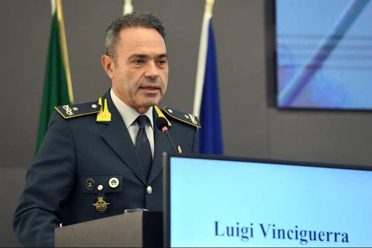 Operazione «Skyhawknet»: Finanza e Dogane scovano jet di lusso che non pagano le tasse